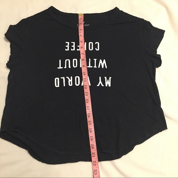 American Eagle Outfitters Black and White Graphic Tee - Picture 3 of 5